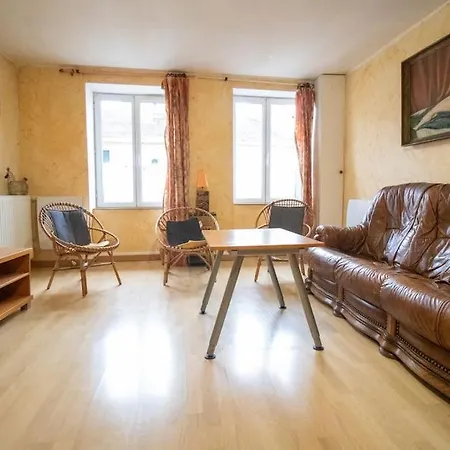3 Hyper-centre Apartman *